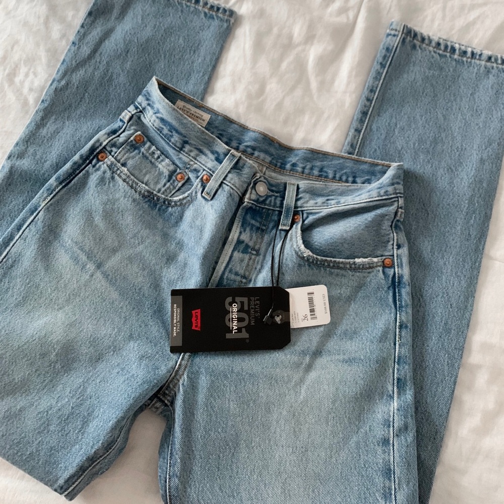 Levis jeans